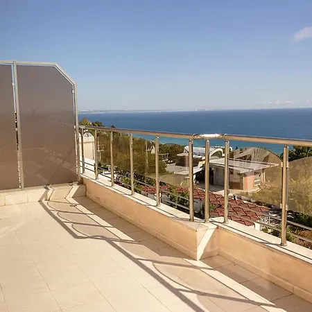 Lejlighed Spacious 3bd Flat With Large Terrace & Sea View By Flat Mаnager Varna
