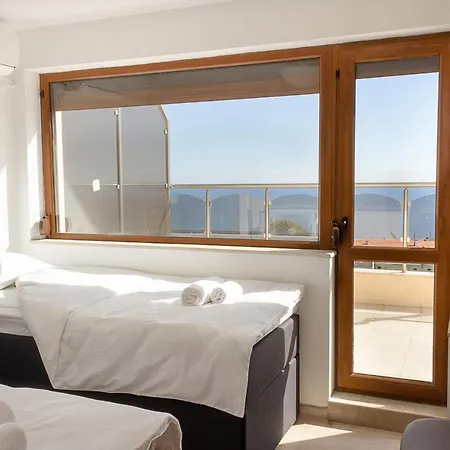 Spacious 3bd Flat With Large Terrace&sea View By Flat Mаnager Варна