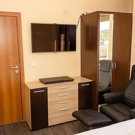 Апартаменты Spacious 3bd Flat With Large Terrace&sea View By Flat Mаnager Варна